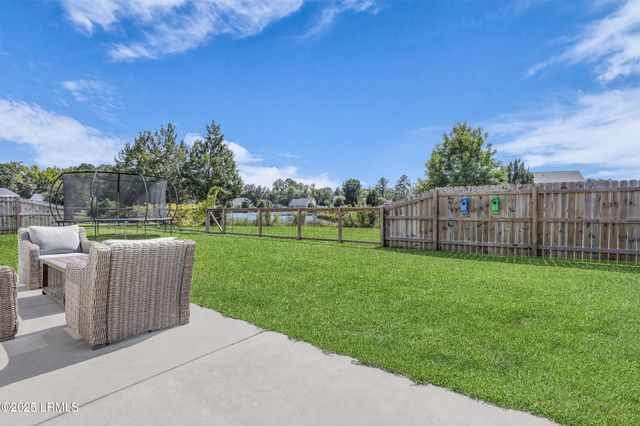 482 Ridgeland Lakes Drive, Ridgeland, SC 29936