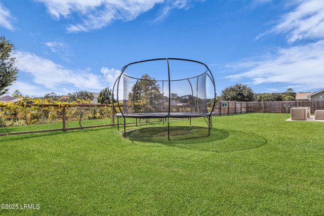 482 Ridgeland Lakes Drive, Ridgeland, SC 29936