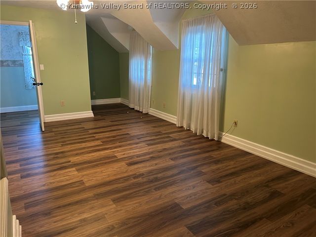 4601 Noyes Avenue Se, Charleston, WV 25304