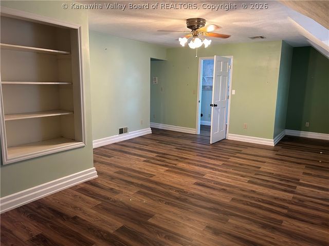 4601 Noyes Avenue Se, Charleston, WV 25304