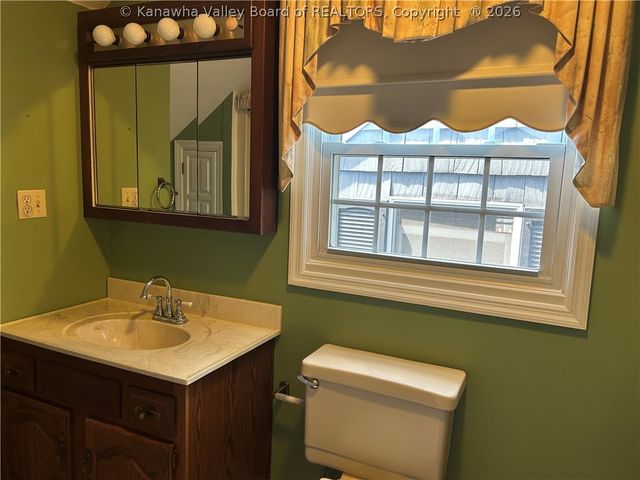 4601 Noyes Avenue Se, Charleston, WV 25304