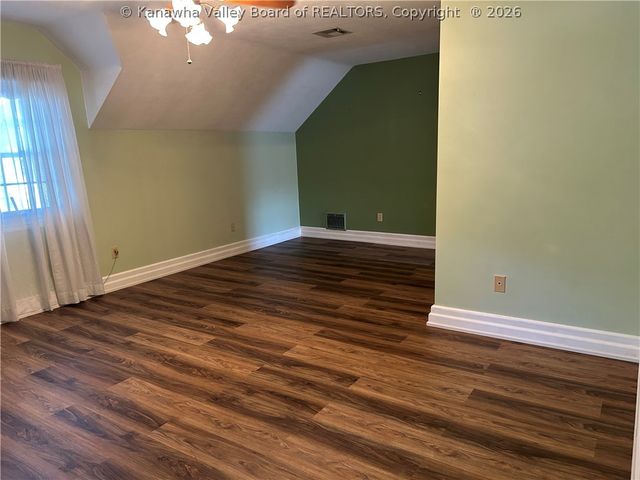 4601 Noyes Avenue Se, Charleston, WV 25304