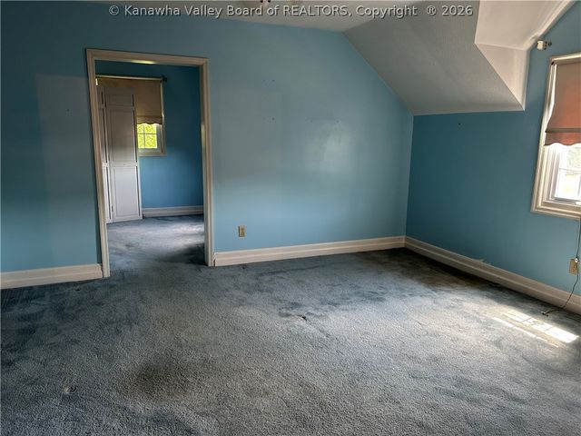 4601 Noyes Avenue Se, Charleston, WV 25304