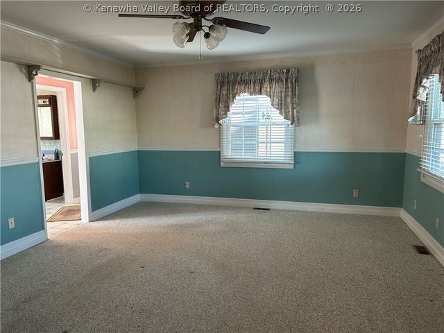 4601 Noyes Avenue Se, Charleston, WV 25304