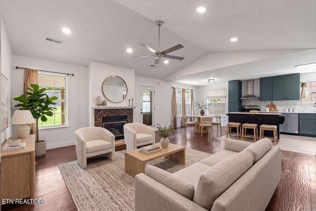 7258 Palermo Rd, Knoxville, TN 37918