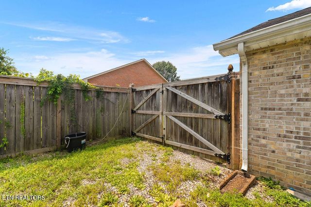 7258 Palermo Rd, Knoxville, TN 37918