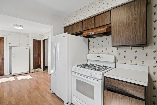 4107 Wagner Avenue, Schiller Park, IL 60176