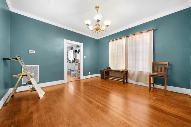 1651 Hawthorne Street, Houston, TX 77006