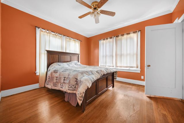 1651 Hawthorne Street, Houston, TX 77006