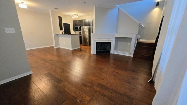 3300 Forest Creek DR 31, Round Rock, TX 78664