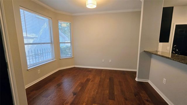 3300 Forest Creek DR 31, Round Rock, TX 78664