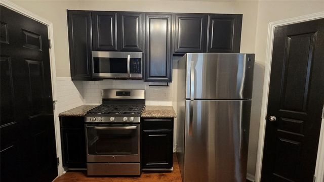 3300 Forest Creek DR 31, Round Rock, TX 78664