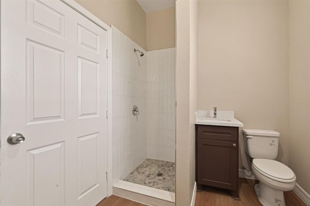 7927 Brays Street B, Houston, TX 77012