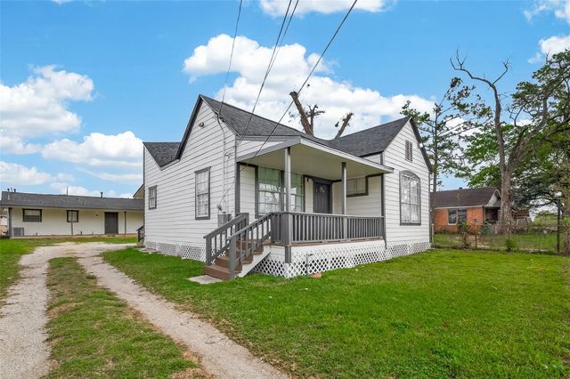 7927 Brays Street B, Houston, TX 77012