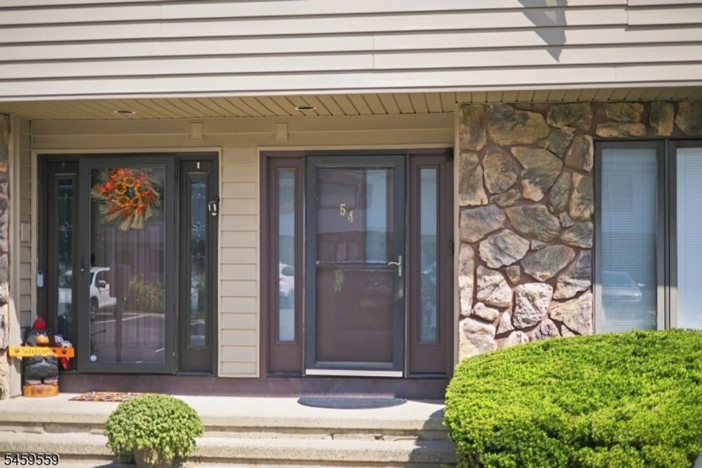 54 Cheyenne Rd, Andover Twp., NJ 07848 — exterior