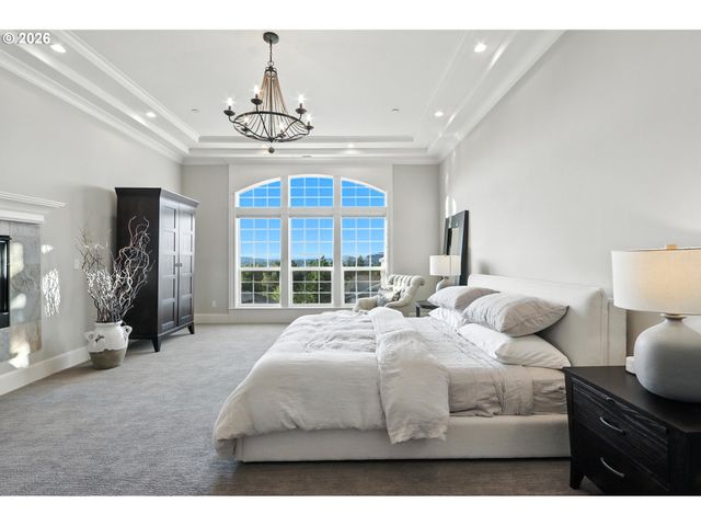 8547 Se CONSTANCE Dr, Happy Valley, OR 97086