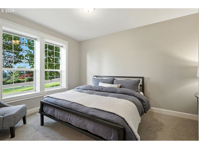 8547 Se CONSTANCE Dr, Happy Valley, OR 97086