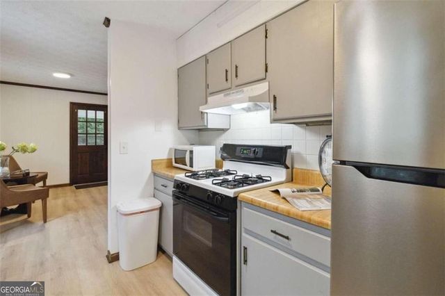 3040 Land Road, Alpharetta, GA 30004