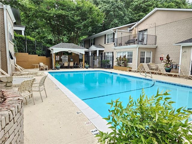 2232 Dunseath Avenue NW 108, Atlanta, GA 30318