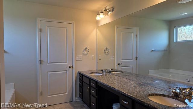 49717 Hartwick Drive, Novi, MI 48374