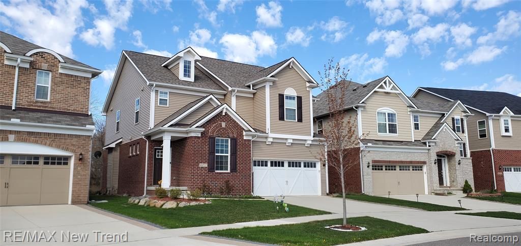 49717 Hartwick Drive, Novi, MI 48374