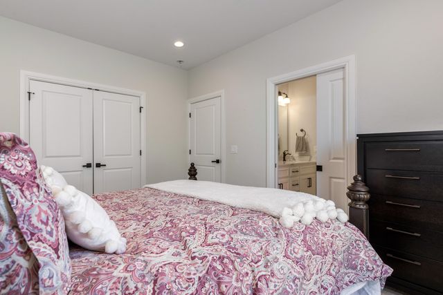 31201 S Highway 125 35, Monkey Island, OK 74331