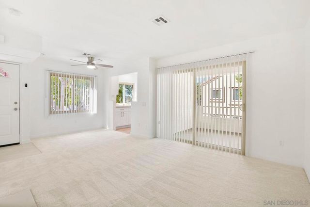 10668 Dabney Dr 122, San Diego, CA 92126