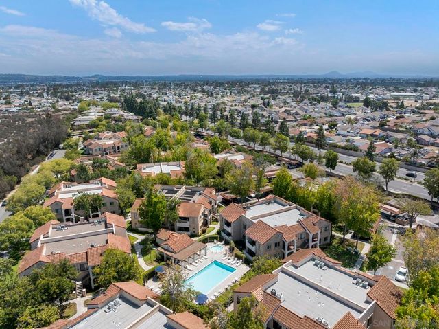 10668 Dabney Dr 122, San Diego, CA 92126