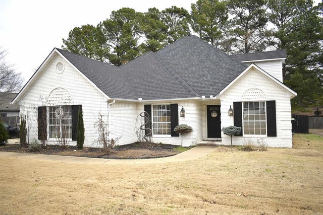 1304 Golf Course, Jonesboro, AR 72404