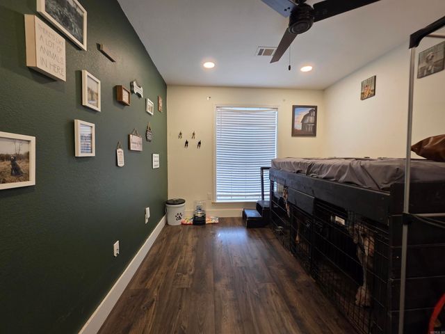 1304 Golf Course, Jonesboro, AR 72404