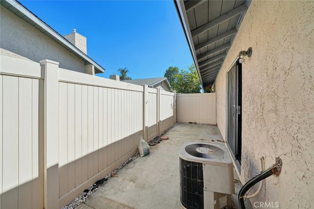 2891 Canyon Crest 68, Riverside, CA 92507