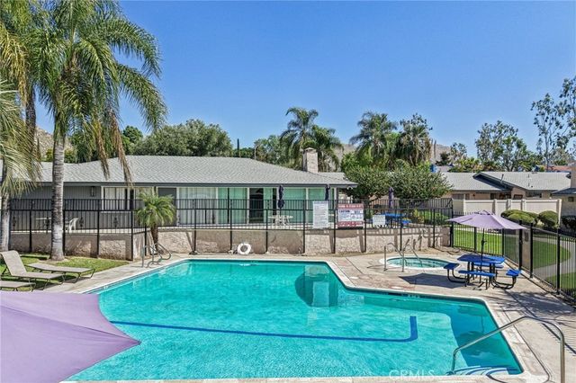 2891 Canyon Crest 68, Riverside, CA 92507