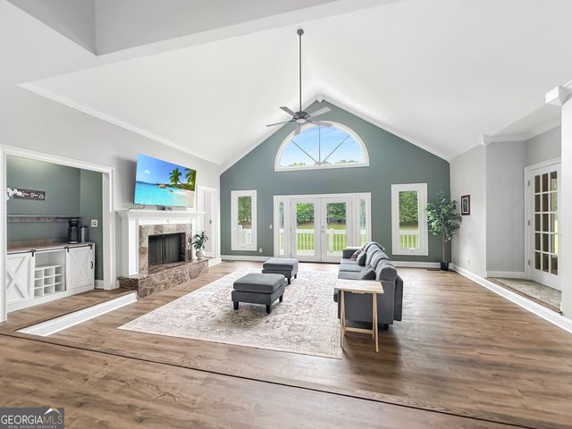 160 Fawn Ridge, Newnan, GA 30265