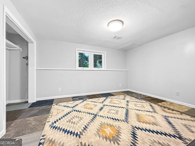 160 Fawn Ridge, Newnan, GA 30265