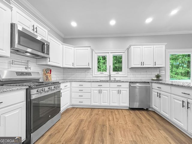 160 Fawn Ridge, Newnan, GA 30265