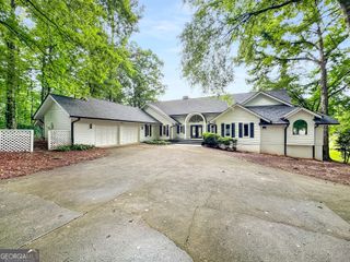 160 Fawn Ridge, Newnan, GA 30265