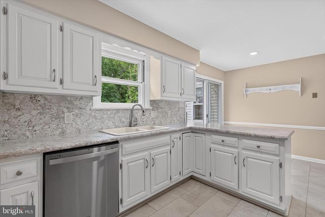 300 ACRE DR, Carlisle, PA 17013