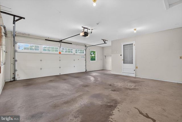 300 ACRE DR, Carlisle, PA 17013