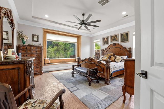 57 Lone Oak Boulevard, Pottsboro, TX 75076