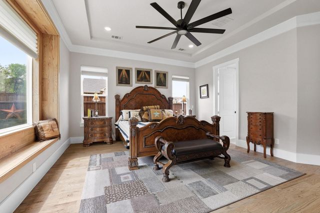 57 Lone Oak Boulevard, Pottsboro, TX 75076