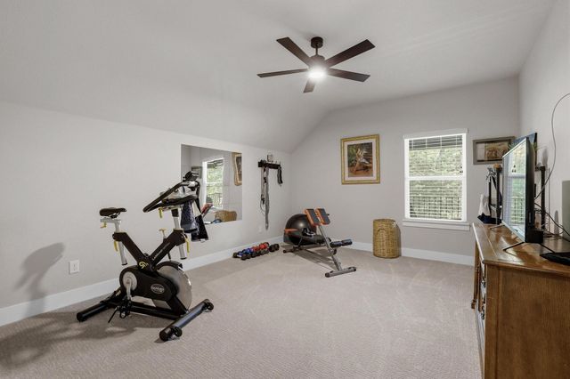 57 Lone Oak Boulevard, Pottsboro, TX 75076