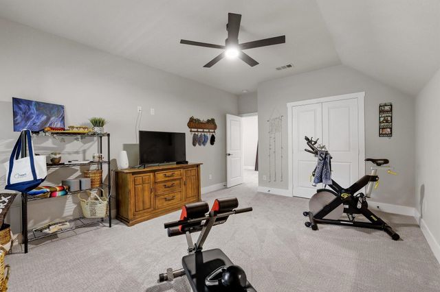 57 Lone Oak Boulevard, Pottsboro, TX 75076