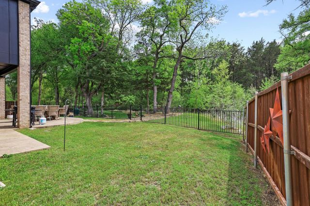 57 Lone Oak Boulevard, Pottsboro, TX 75076