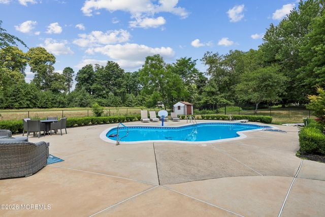 2 Candlelight Drive, Holmdel, NJ 07733