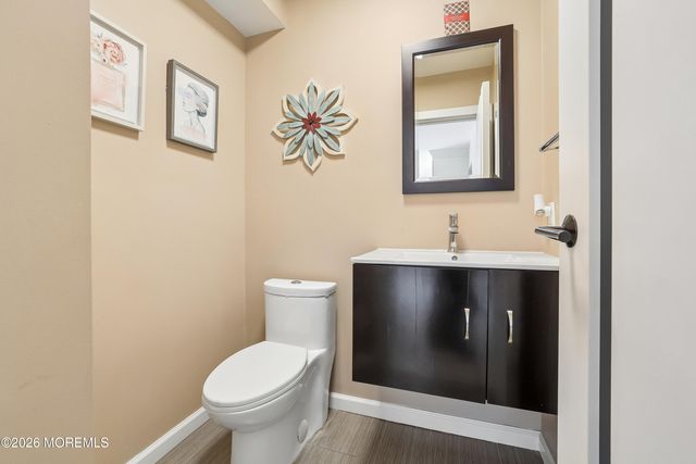 2 Candlelight Drive, Holmdel, NJ 07733