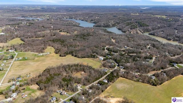 271 Warbler Road, Brandenburg, KY 40108