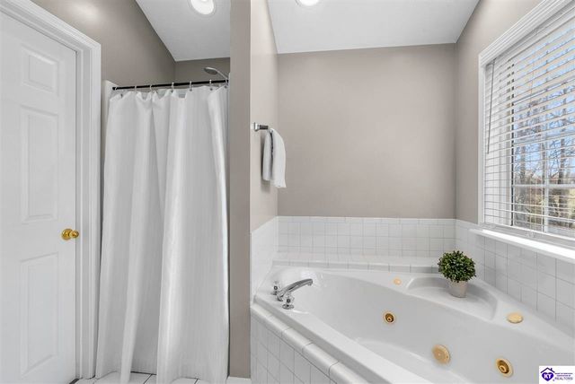 271 Warbler Road, Brandenburg, KY 40108