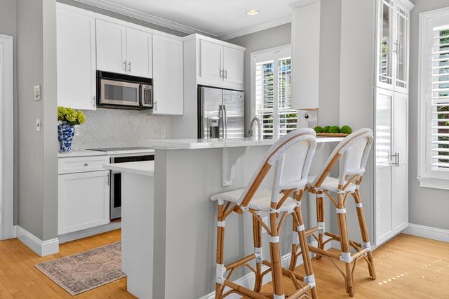 4 Mount Vernon Avenue PH, Boston, MA 02129