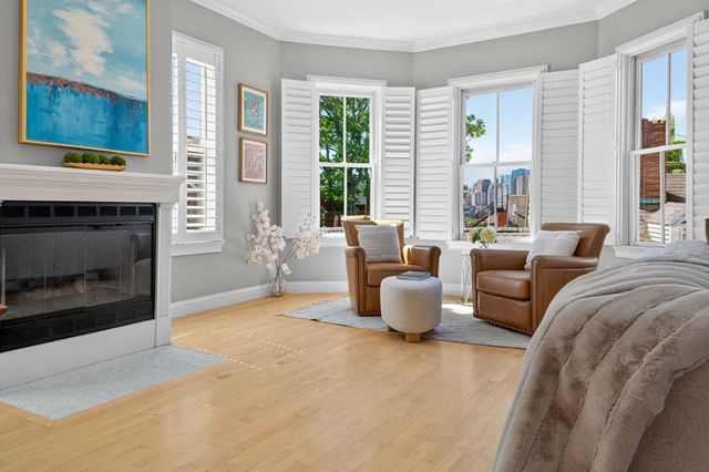 4 Mount Vernon Avenue PH, Boston, MA 02129