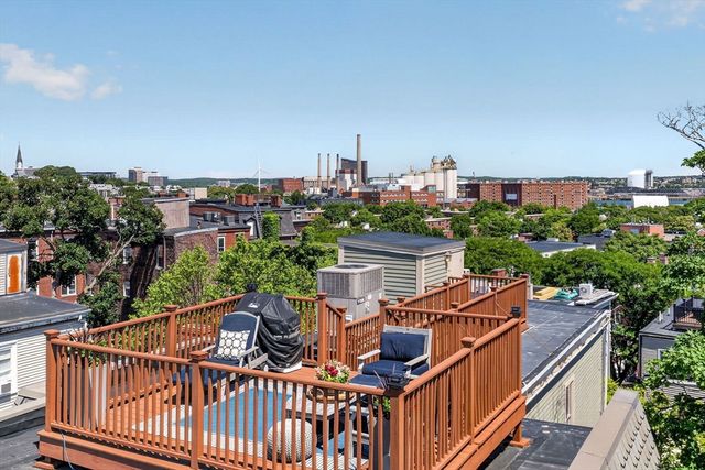 4 Mount Vernon Avenue PH, Boston, MA 02129